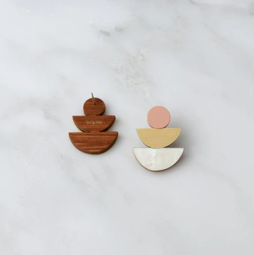 Selene Earrings Blush - Image 3